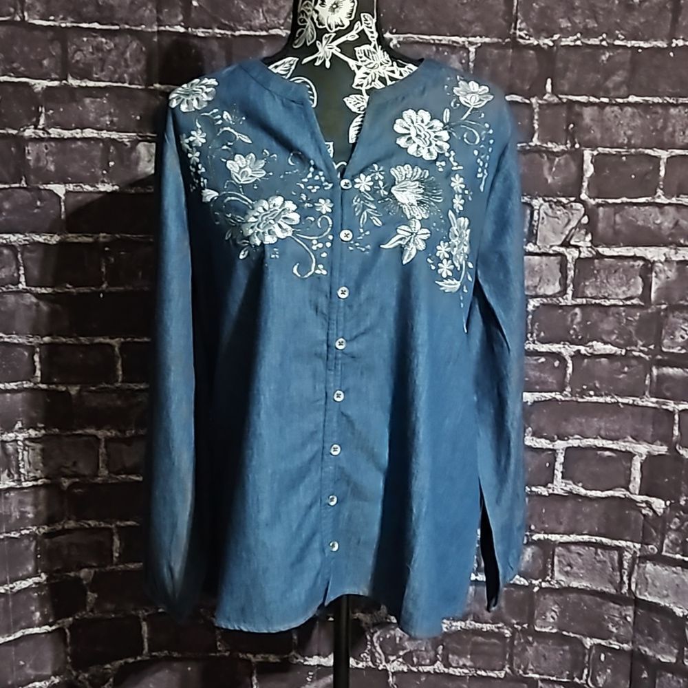 Chico's Denim Tunic with White Floral Embroidery CLEARANCE